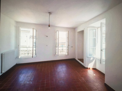 French property for sale in Avignon, Vaucluse - €185,000 - photo 6