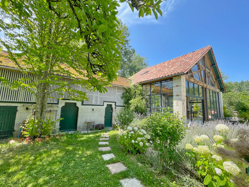 French property for sale in Parcoul-Chenaud, Dordogne - €975,000 - photo 7