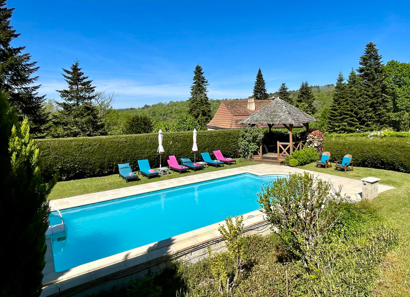 French property for sale in Villefranche-du-Périgord, Dordogne - €736,700 - photo 2