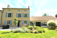 Maison à vendre à Saint-Savin, Vienne - 475.000 € - photo 4