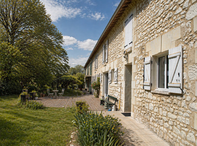 French property for sale in Parçay-sur-Vienne, Indre-et-Loire - €650,000 - photo 6