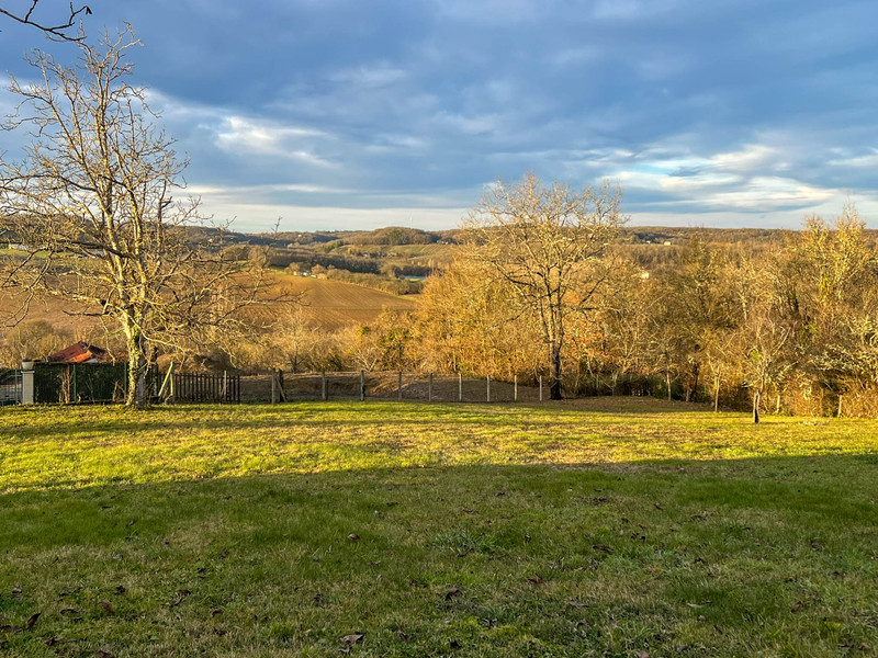 French property for sale in Montcuq-en-Quercy-Blanc, Lot - €52,000 - photo 0
