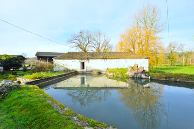 French property for sale in Plaisance, Dordogne - €477,000 - photo 3
