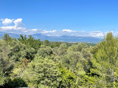 French property for sale in Saint-Paul-en-Forêt, Var - €580,000 - photo 1