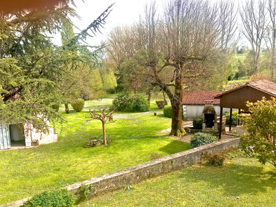 French property for sale in Saint-Martial, Charente - €246,100 - photo 8