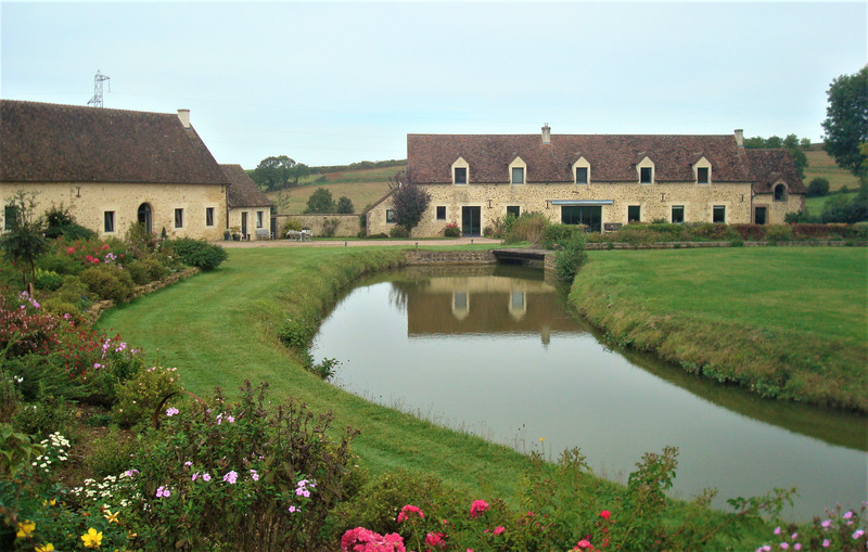 French property for sale in Bazoches-sur-Hoëne, Orne - €1,250,000 - photo 10