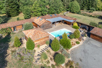 Propriété à vendre à Sarliac-sur-l'Isle, Dordogne - 530 000 € - photo n°1