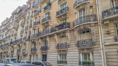 Appartement à vendre à Neuilly-sur-Seine, Hauts-de-Seine, Île-de-France, avec Leggett Immobilier