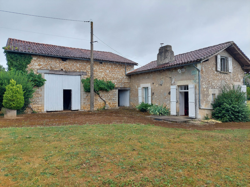 French property for sale in Marthon, Charente - €149,000 - photo 1
