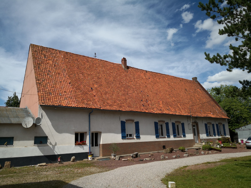 House for sale in AuchylèsHesdin PasdeCalais Working farm set
