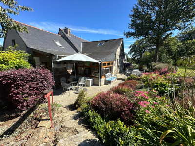 French property for sale in Helléan, Morbihan - €316,500 - photo 8