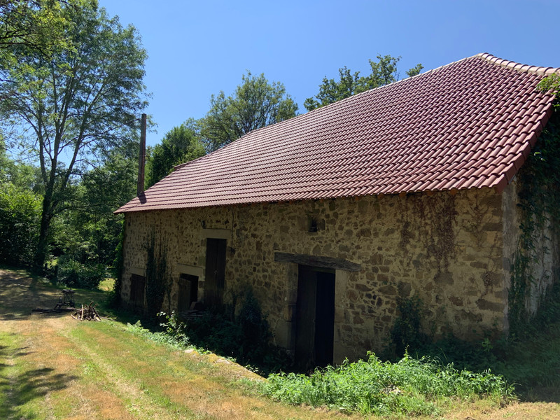 French property for sale in Ladignac-le-Long, Haute-Vienne - €280,000 - photo 8