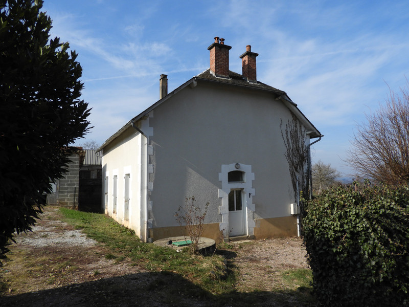 French property for sale in Eyburie, Corrèze - €77,000 - photo 3