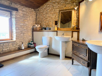 Maison à vendre à Cellefrouin, Charente - 342.600 € - photo 9