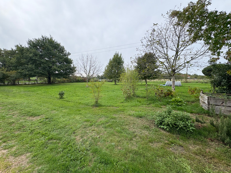 French property for sale in Saint-Saud-Lacoussière, Dordogne - €336,000 - photo 9