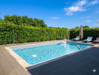 Propriété à vendre à Cours-les-Bains, Gironde - 340 000 € - photo n°3