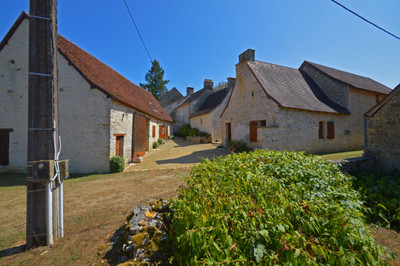 French property for sale in Sainte-Orse, Dordogne - €104,500 - photo 11