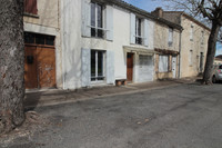 Maison à vendre à Castillonnès, Lot-et-Garonne - 174.999 € - photo 1