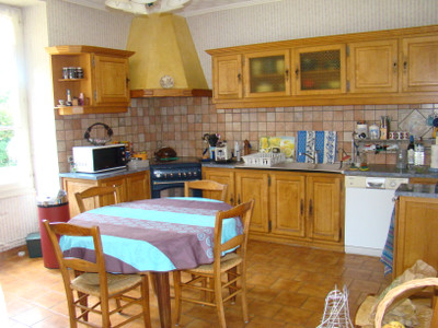 French property for sale in Gençay, Vienne - €430,000 - photo 3