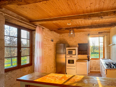 French property for sale in Montcuq-en-Quercy-Blanc, Lot - €242,000 - photo 6