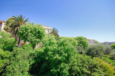 French property for sale in Nice, Alpes-Maritimes - €599,000 - photo 8