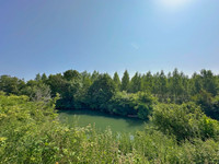 Propriété à vendre à Bonnes, Charente - 379 000 € - photo n°2