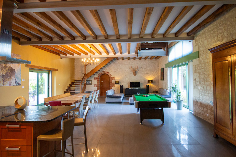 French property for sale in La Tour-Saint-Gelin, Indre-et-Loire - €840,000 - photo 4