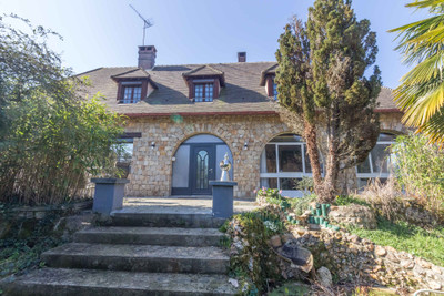 house for sale in Eure