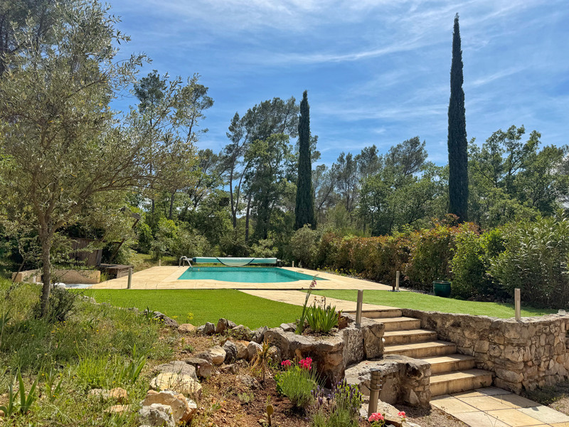 French property for sale in Tourrettes, Var - €645,000 - photo 2