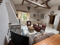 Maison à vendre à Salles-Lavalette, Charente - 275.000 € - photo 4
