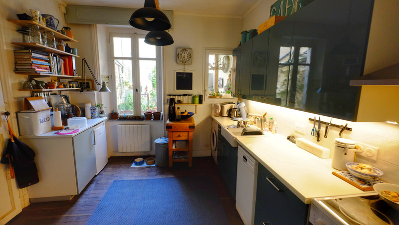 French property for sale in Saint-Jean-d'Angély, Charente-Maritime - €199,800 - photo 5