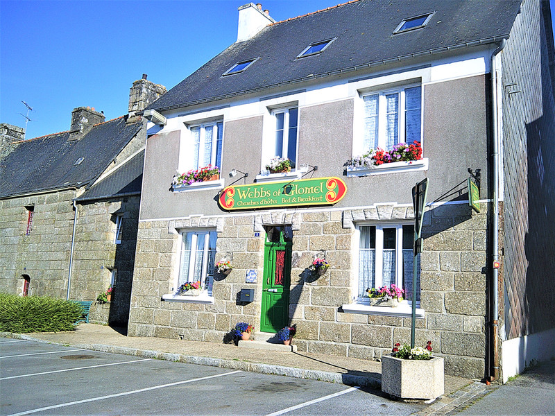 Maison à vendre à Glomel, Côtes-d'Armor - 213 999 € - photo 1