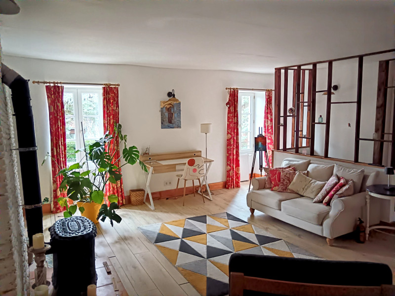 French property for sale in Abzac, Charente - €210,000 - photo 9