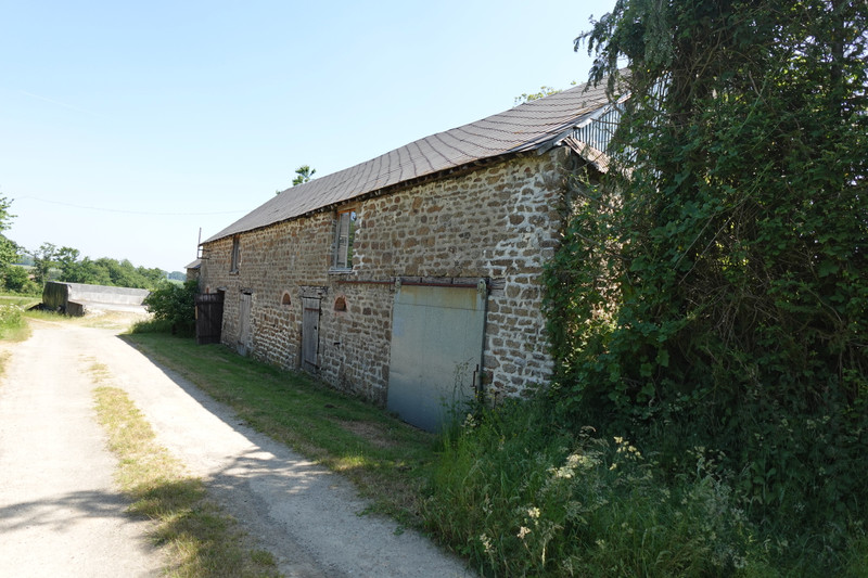 French property for sale in Javron-les-Chapelles, Mayenne - €169,900 - photo 5