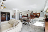Propriété à vendre à Nice, Alpes-Maritimes - 668 000 € - photo n°3