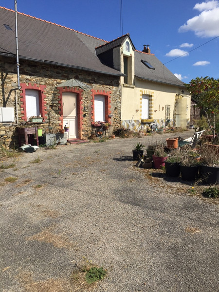 French property for sale in La Chapelle-Glain, Loire-Atlantique - photo 2