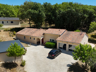 Maison à vendre à Condat-sur-Vézère, Dordogne, Aquitaine, avec Leggett Immobilier