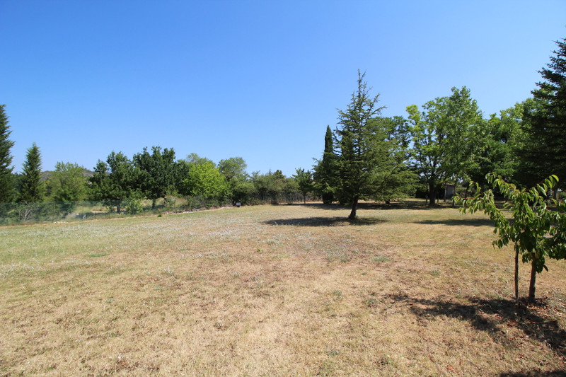 French property for sale in Le Val, Var - €667,800 - photo 3