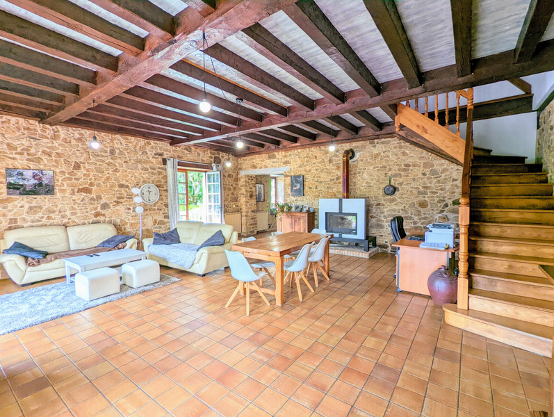 French property for sale in Saint-Yrieix-la-Perche, Haute-Vienne - photo 5