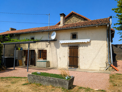 French property for sale in Marval, Haute-Vienne - €339,200 - photo 11