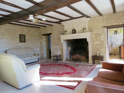 French property for sale in Saint-Savinien, Charente-Maritime - €250,000 - photo 10