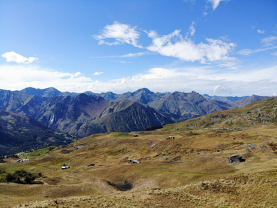 Amazing chalet d'alpage with wonderful views in the heart of The Three Valleys