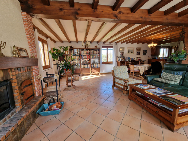 French property for sale in Montpon-Ménestérol, Dordogne - €392,200 - photo 4