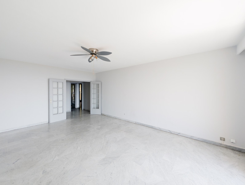French property for sale in Nice, Alpes-Maritimes - €435,000 - photo 5