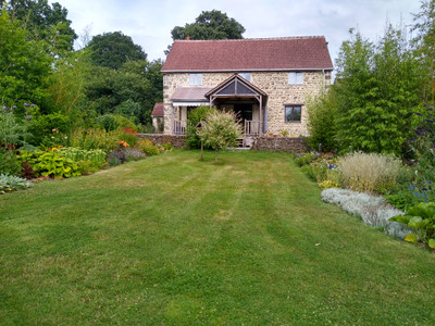 Maison à vendre à Ciral, Orne, Basse-Normandie, avec Leggett Immobilier
