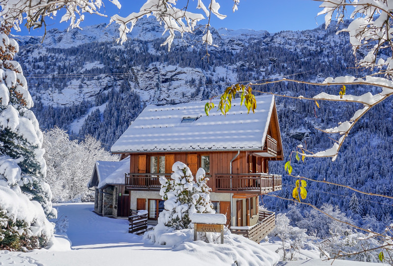 French property for sale in Vaujany, Isère - €480,000 - photo 0