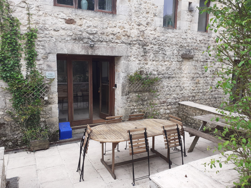 French property for sale in Chevanceaux, Charente-Maritime - €450,000 - photo 13