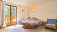 Chalet à vendre à Les Deux Alpes, Isère - 685.000 € - photo 8