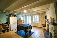Maison à vendre à Lupsault, Charente - 93.500 € - photo 3
