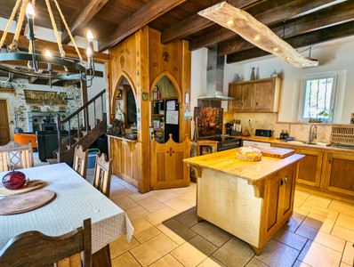 French property for sale in Val-d'Oire-et-Gartempe, Haute-Vienne - €315,000 - photo 3